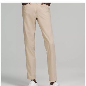 The five-pocket ABC Pant Slim Lululemon SZ: 32